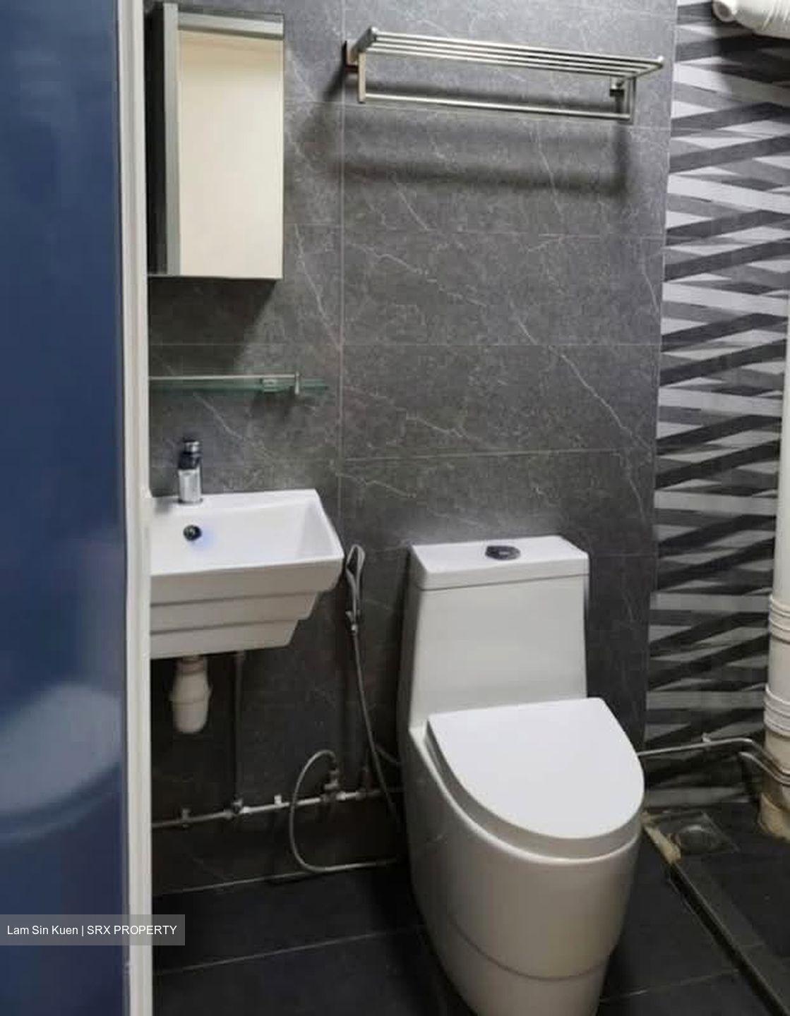 Blk 669C Jurong West Street 64 (Jurong West), HDB Executive #537530941